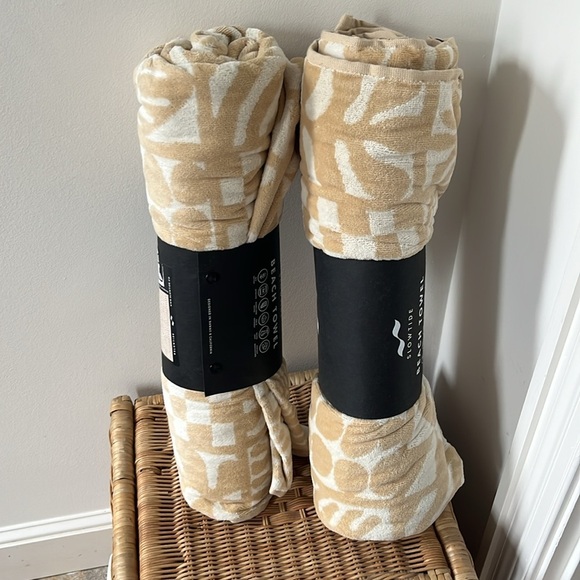 Free People x Slowtide Oversized Beach Towel, Set of 2, NWT - Picture 11 of 15